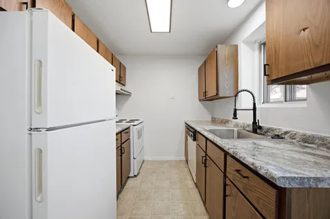 914-916 32nd Street N Fargo ND 58102