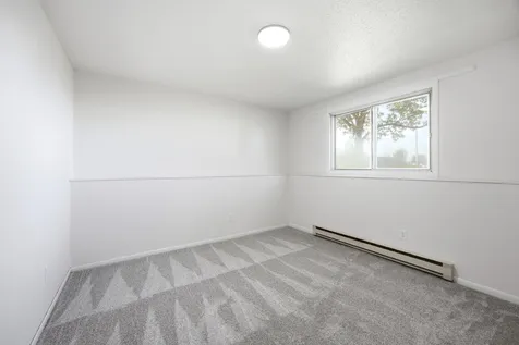 914-916 32nd Street N Fargo ND 58102