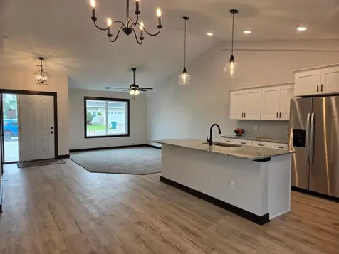 912 Katelyn Circle NE Montgomery MN 56069