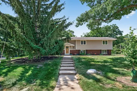 2200 Chalet Drive NE Columbia Heights MN 55421