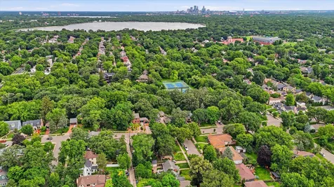 5316 Newton Avenue S Minneapolis MN 55419