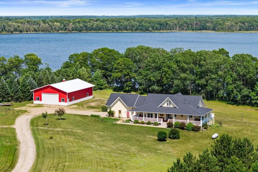 43342 Hosta Lane Pine River MN 56474