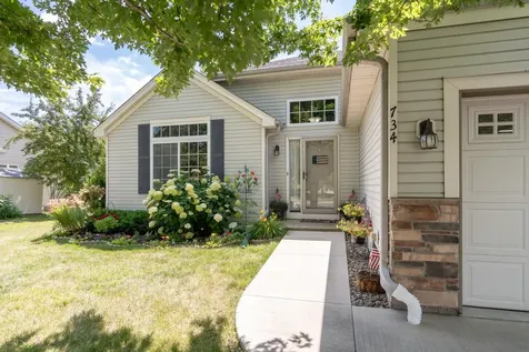 734 7th Street N Montrose MN 55363