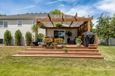 734 7th Street N Montrose MN 55363
