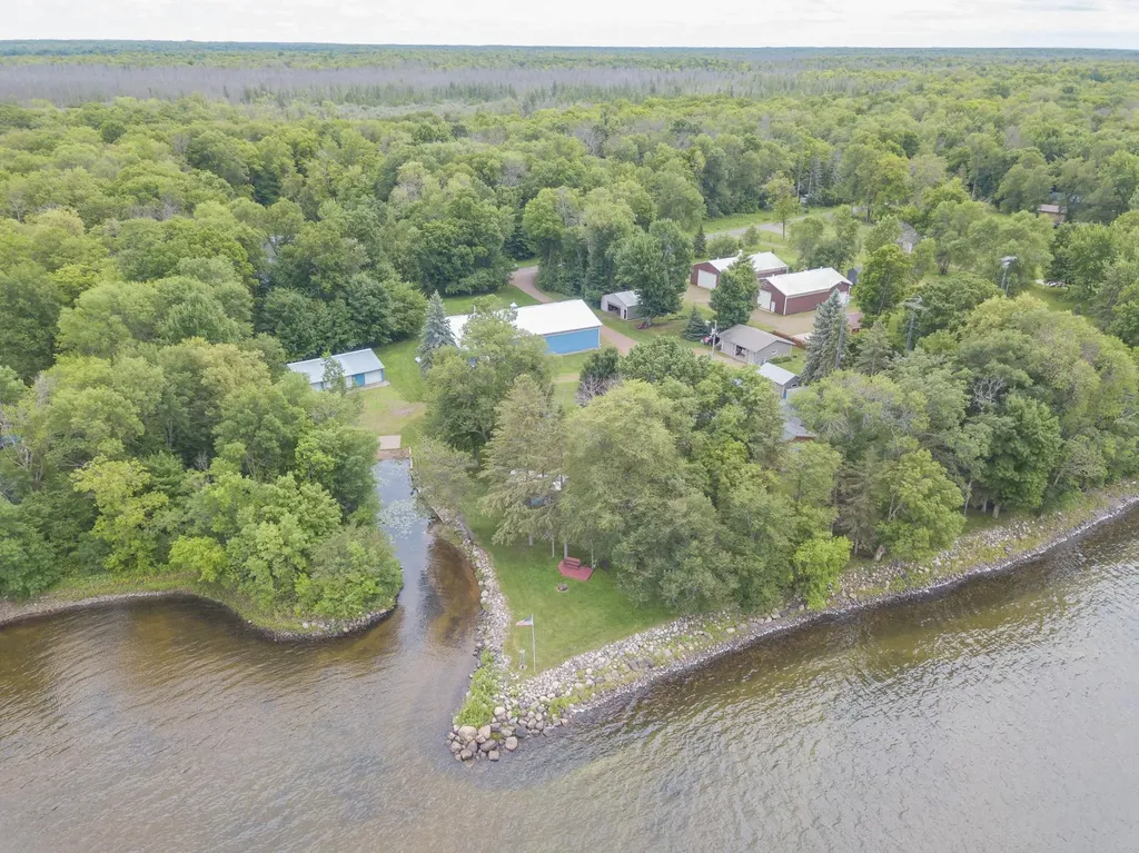 20796 326th Place Isle MN 56342