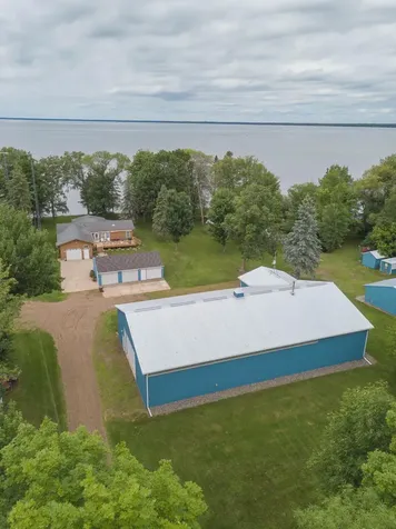 20796 326th Place Isle MN 56342