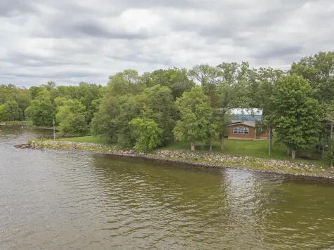 20796 326th Place Isle MN 56342