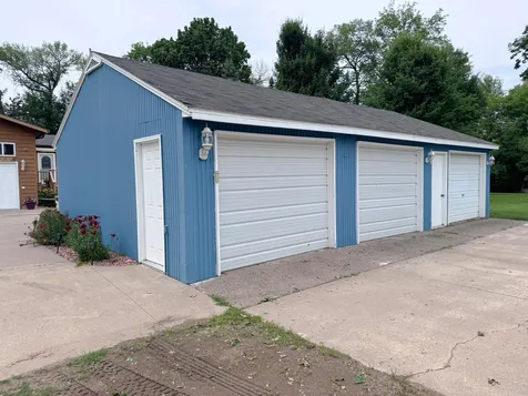 20796 326th Place Isle MN 56342