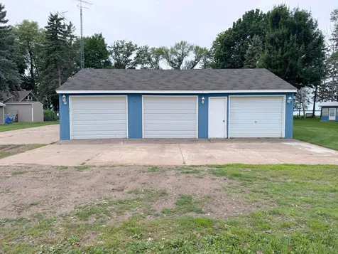 20796 326th Place Isle MN 56342
