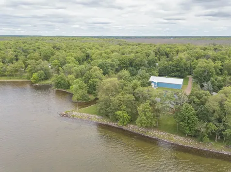 20796 326th Place Isle MN 56342