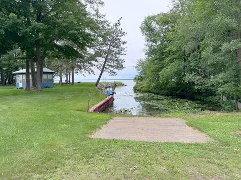 20796 326th Place Isle MN 56342