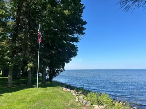 20796 326th Place Isle MN 56342
