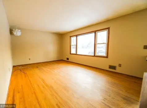 13113 Irving Avenue S Burnsville MN 55337