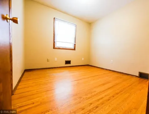 13113 Irving Avenue S Burnsville MN 55337