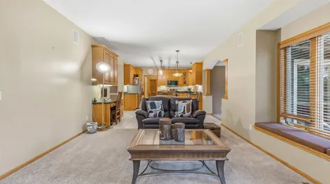 14809 White Oak Drive Burnsville MN 55337