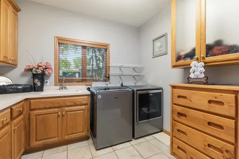 14809 White Oak Drive Burnsville MN 55337