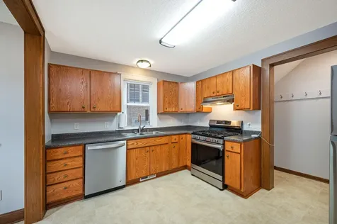 214 Marshall Street Mankato MN 56001