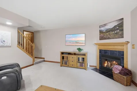 2513 Wimbledon Place Woodbury MN 55125