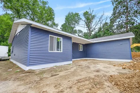 1125 NE 6th Avenue Grand Rapids MN 55744
