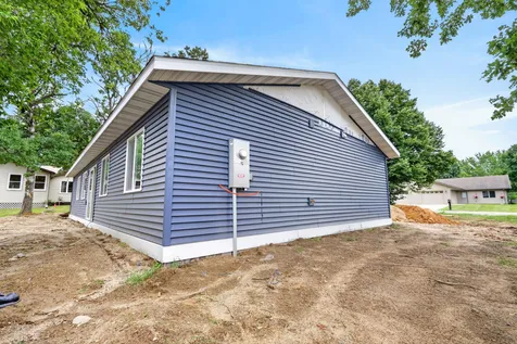 1125 NE 6th Avenue Grand Rapids MN 55744
