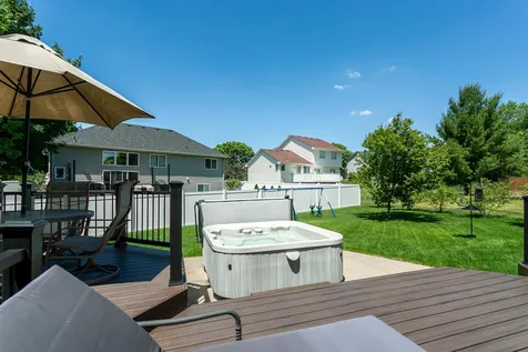247 Pendryn Hill Circle Woodbury MN 55125