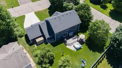 247 Pendryn Hill Circle Woodbury MN 55125