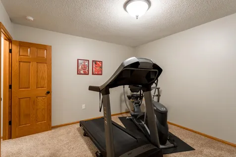 247 Pendryn Hill Circle Woodbury MN 55125