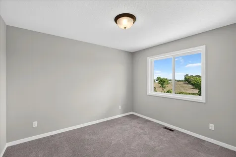 9650 32nd Street NE Saint Michael MN 55376
