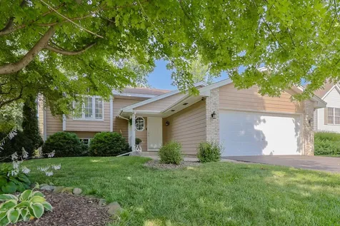 14692 Yosemite Avenue S Savage MN 55378