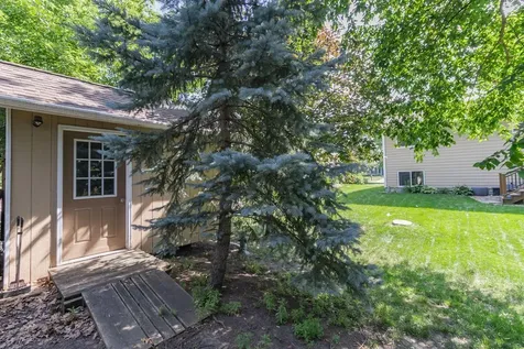 14692 Yosemite Avenue S Savage MN 55378