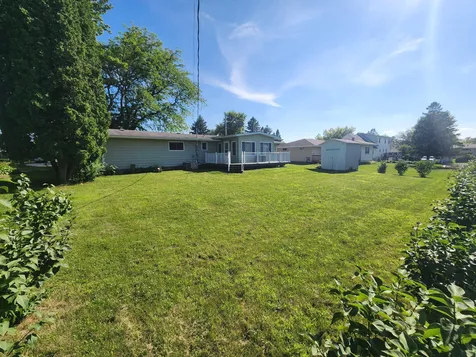 508 NW Lincoln Street Adams MN 55909