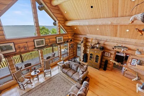7127 Forestview Road NW Walker MN 56484