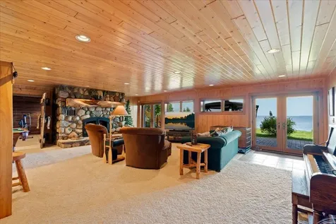 7127 Forestview Road NW Walker MN 56484