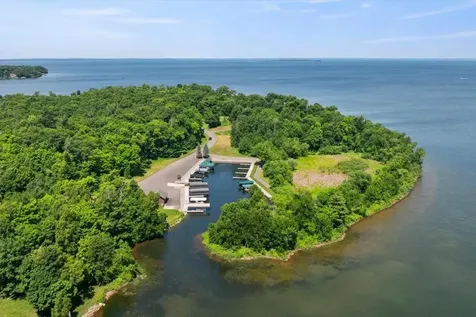 7127 Forestview Road NW Walker MN 56484