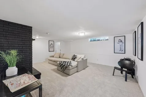 91 Mid Oaks Lane Roseville MN 55113