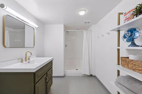 91 Mid Oaks Lane Roseville MN 55113