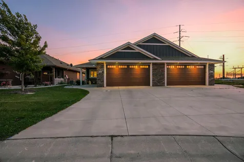 127 Highland Circle Dassel MN 55325