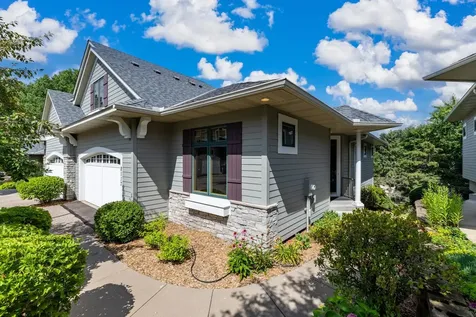 8117 Xerxes Circle Bloomington MN 55431