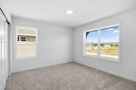 2493 Rock Elm Road Shakopee MN 55379