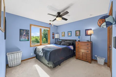 4283 Hillview Lane Vadnais Heights MN 55127