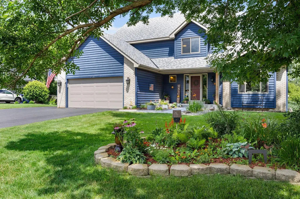 17633 Iberia Avenue Lakeville MN 55044