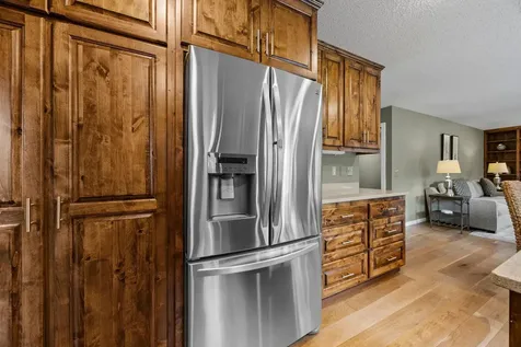 17633 Iberia Avenue Lakeville MN 55044