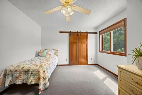 17633 Iberia Avenue Lakeville MN 55044
