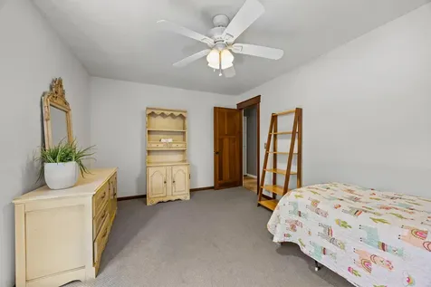 17633 Iberia Avenue Lakeville MN 55044