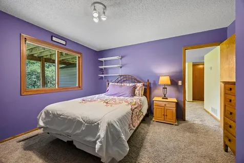 17633 Iberia Avenue Lakeville MN 55044