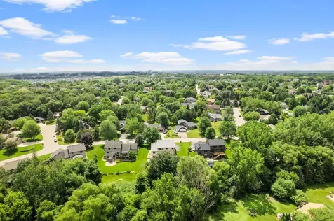 17633 Iberia Avenue Lakeville MN 55044