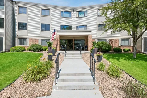 10540 43rd Avenue N Plymouth MN 55442