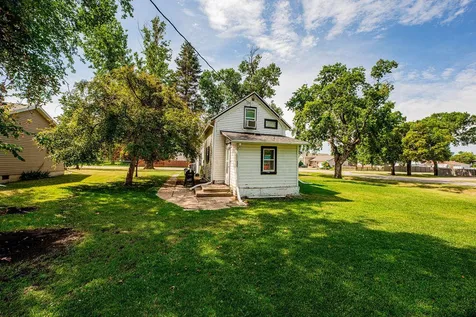 212 Canning Street E Hendrum MN 56550