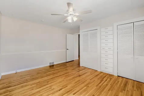 5745 Babcock Trail Inver Grove Heights MN 55077
