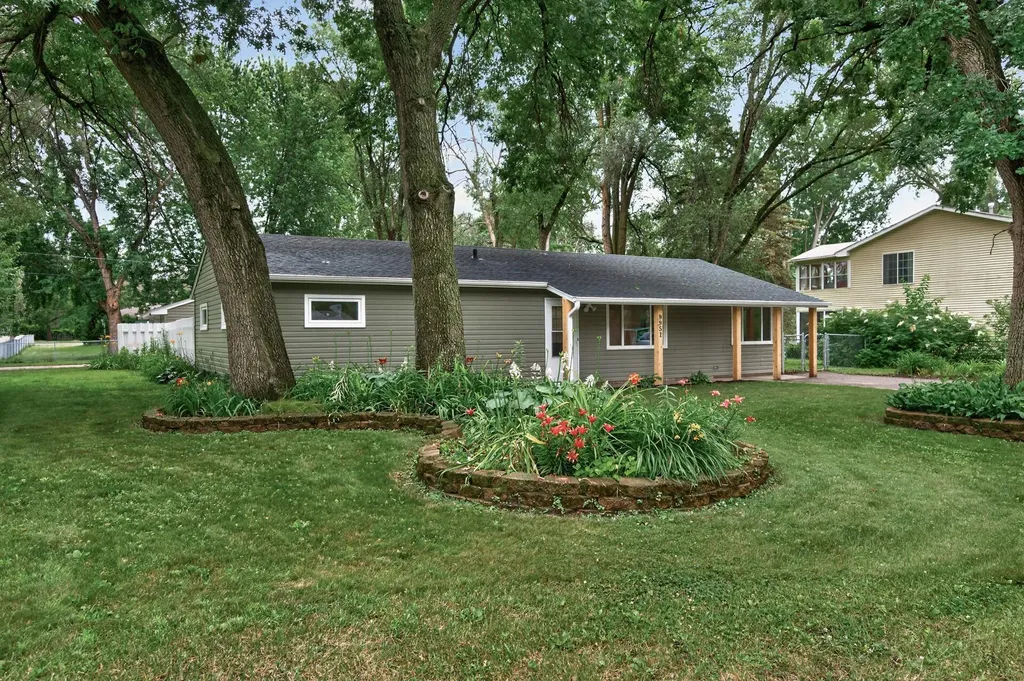 9951 Olive Street NW Coon Rapids MN 55433
